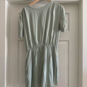 Boutique dress with pockets